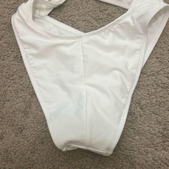 Wild Fable Size S One Piece Cutout Swimsuit White Cheeky Bachelorette Bride NWT - Picture 4 of 7